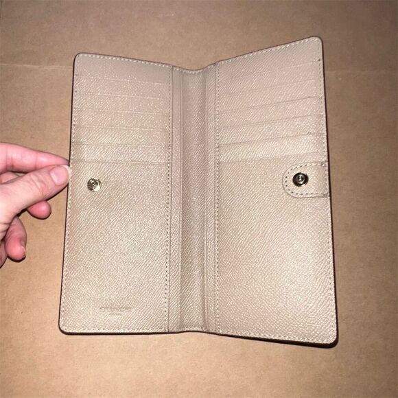 COACH Slim Wallet Pink w Gold Hardware PreLoved Excellent Condition AUTHENTIC - Picture 4 of 5